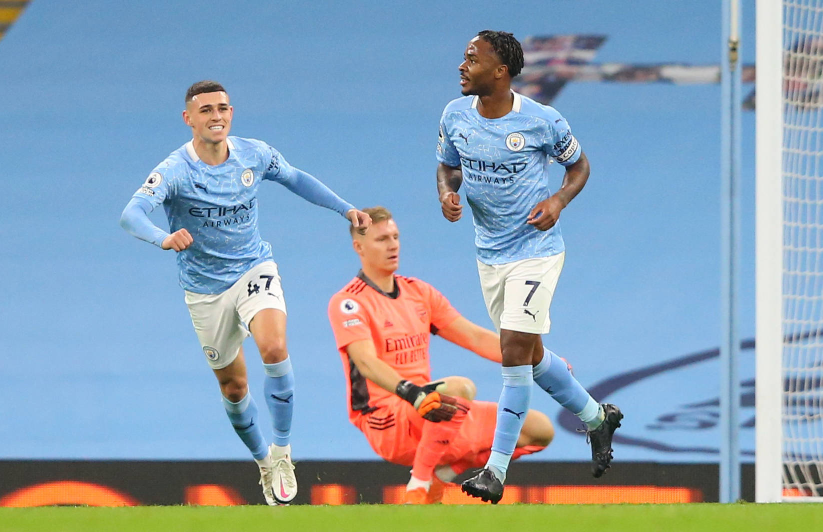 苏超首位扑 苏超首位扑