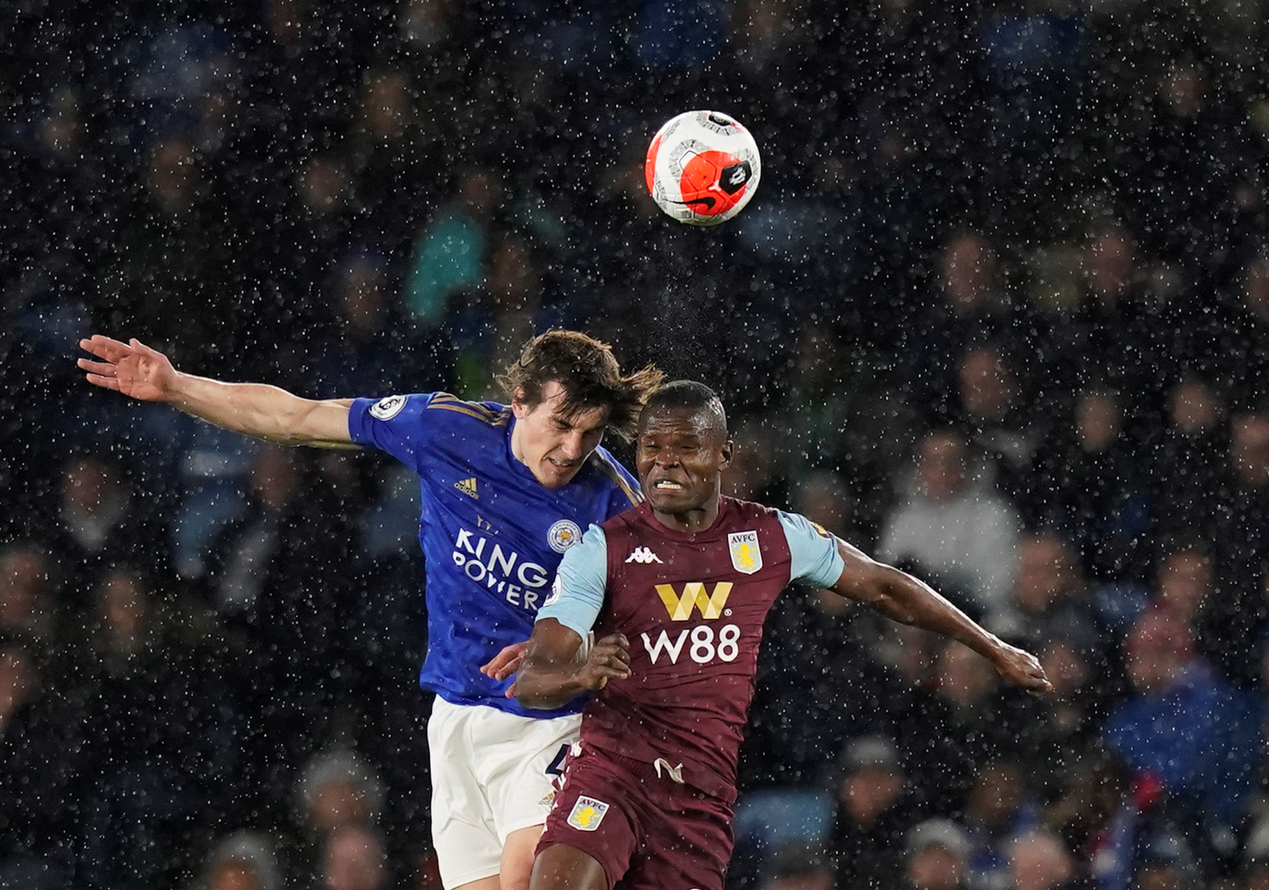 员同场竞技 员同场竞技